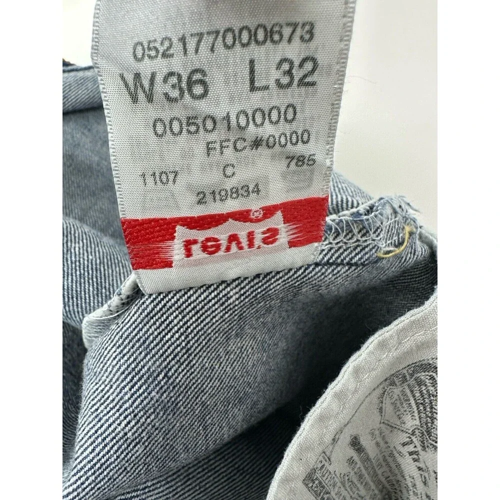 Vintage Levi’s 501‎ Jeans W36x28 Size Classic Y2K 00s style 2000’s  Used