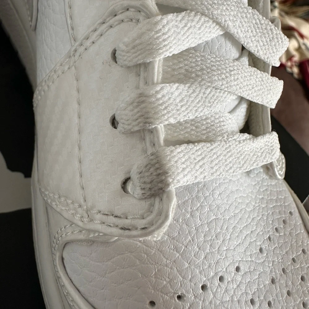 Nike nwt classic