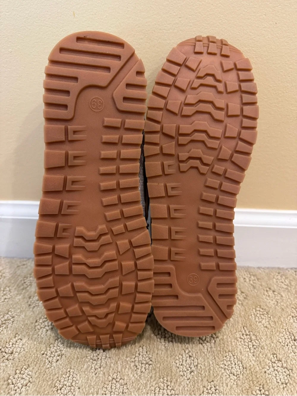 N/A comfortmesh taupe