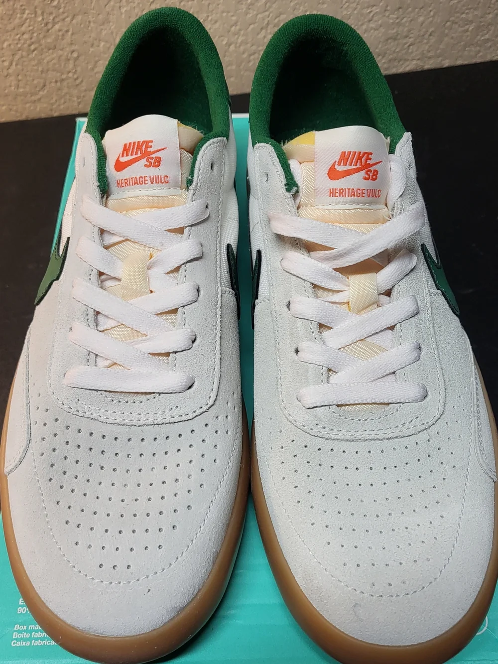 Nike men’s low
