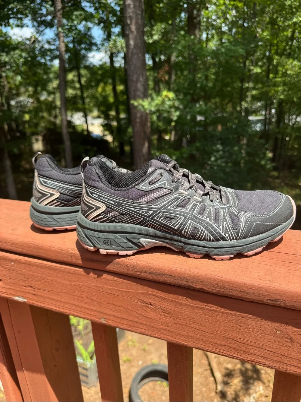 ASICS GEL-Venture 7 Women’s 8.5 Black Graphite Grey Pink Trail Running Shoes
