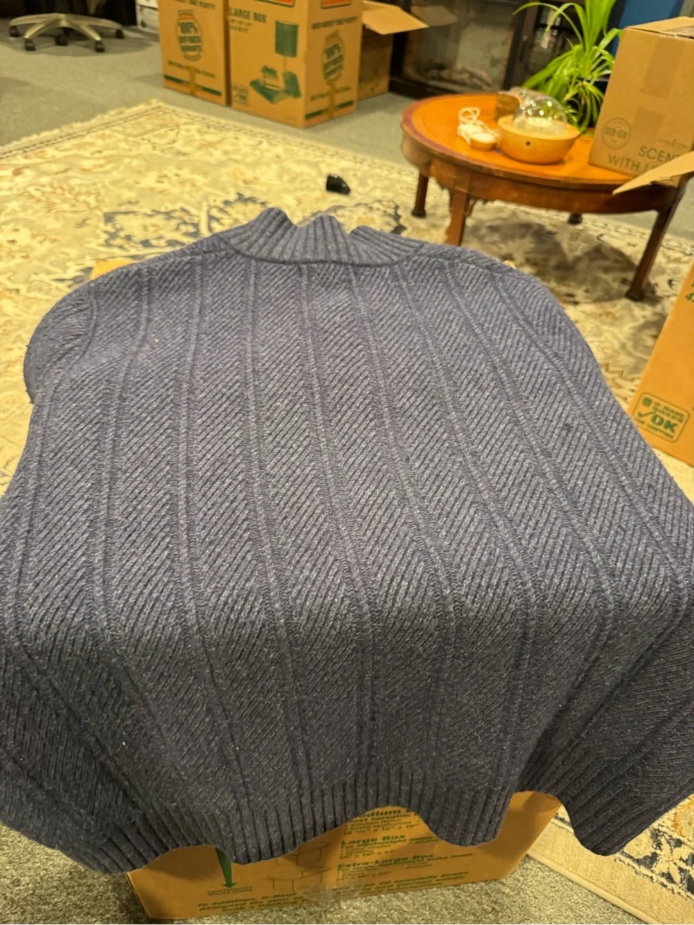 Banana Republic banana blue