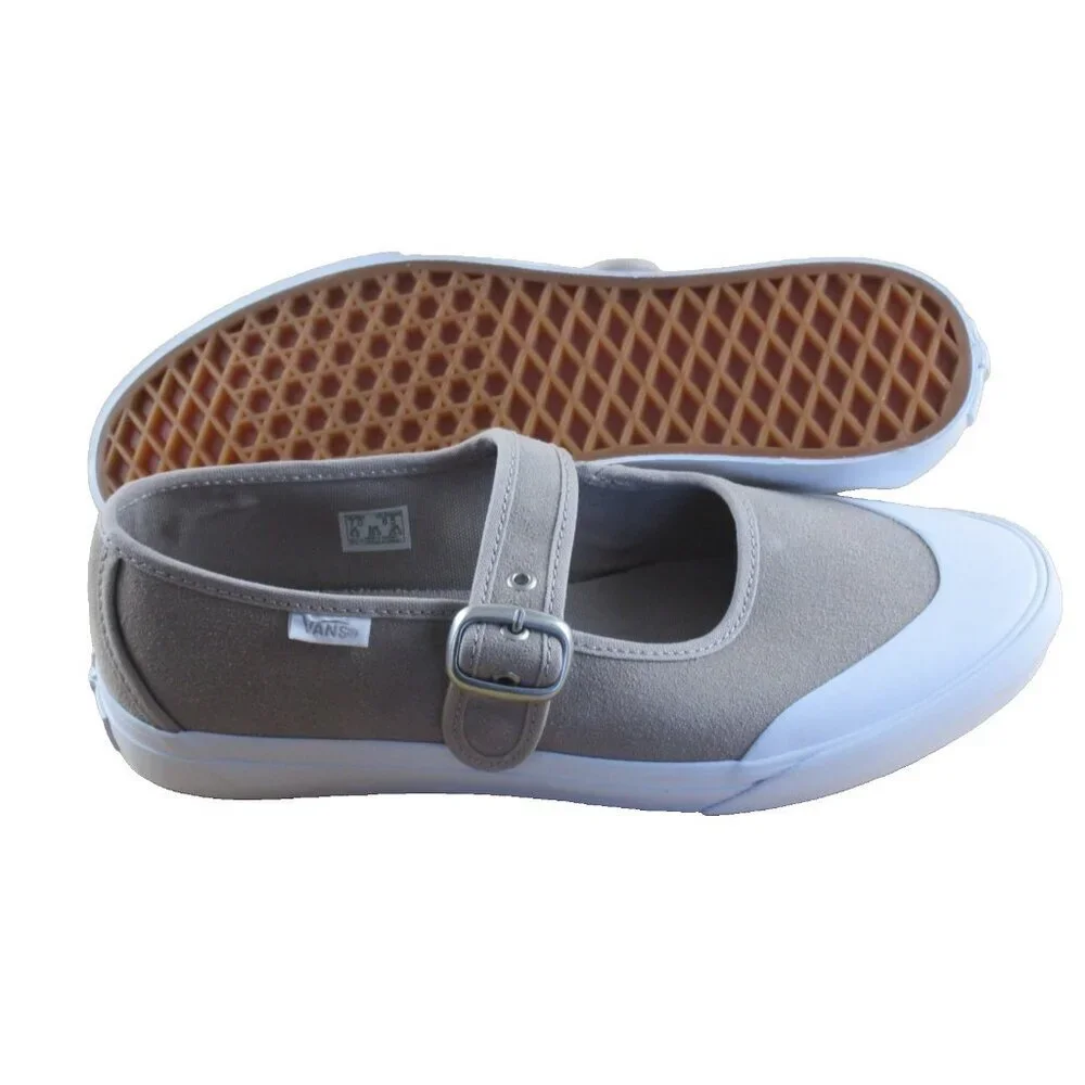 Vans sneakers box