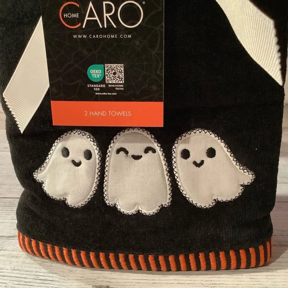 CARO HOME 2pk 16×28 Velour Happy Ghosts Hand Towels