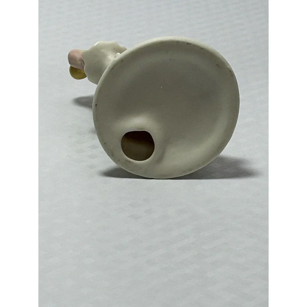 Unbranded vintage ceramic