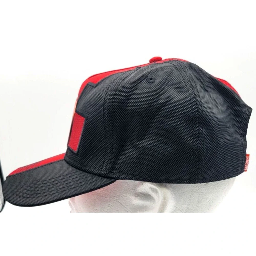 Marvel hat like