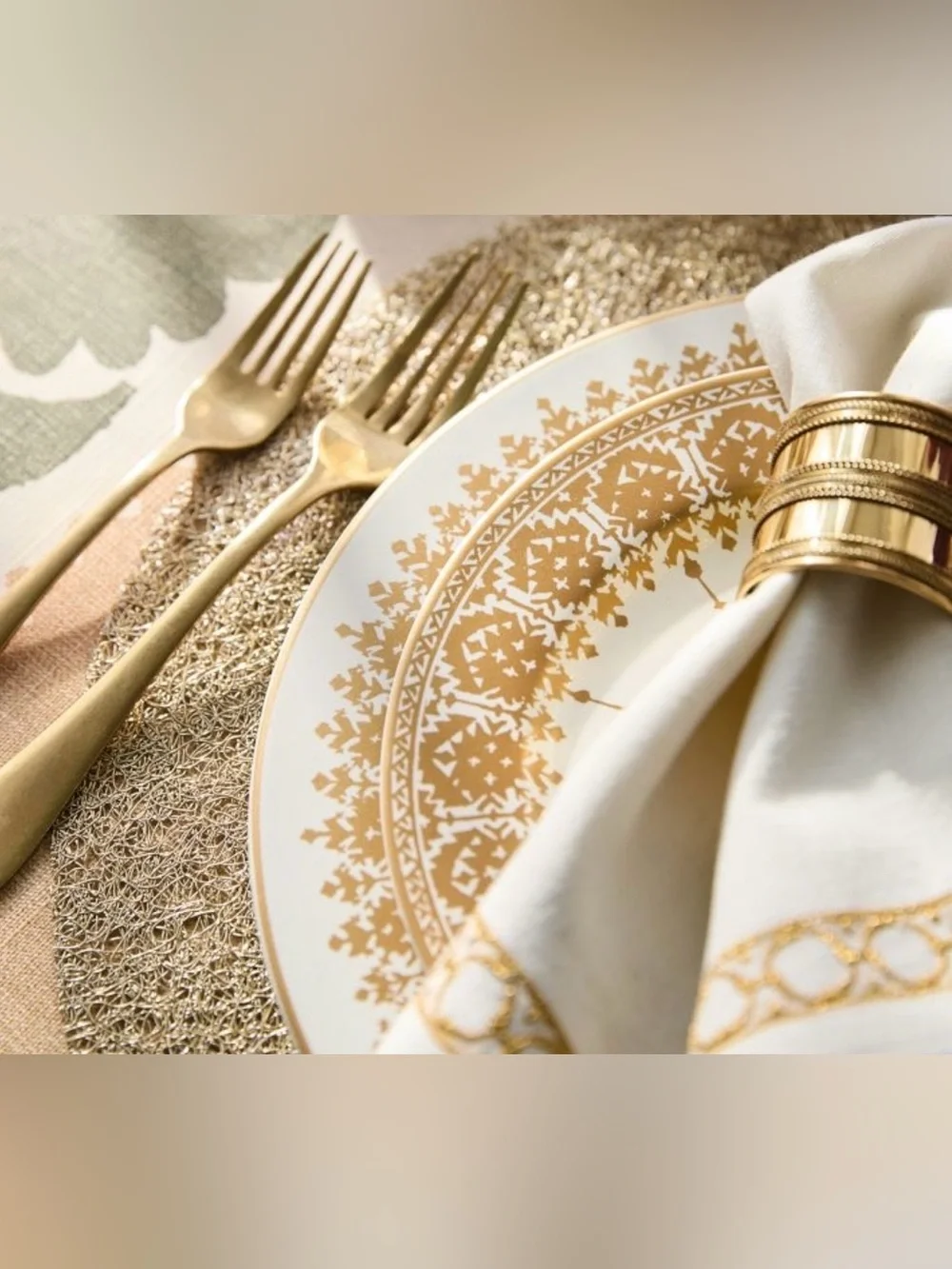 N/A gorgeous plates