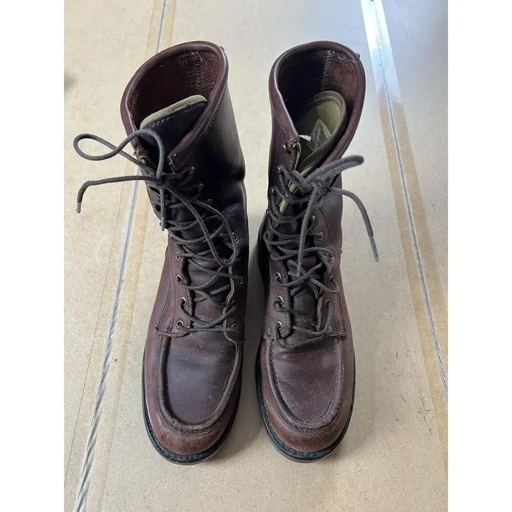Unknown type boots