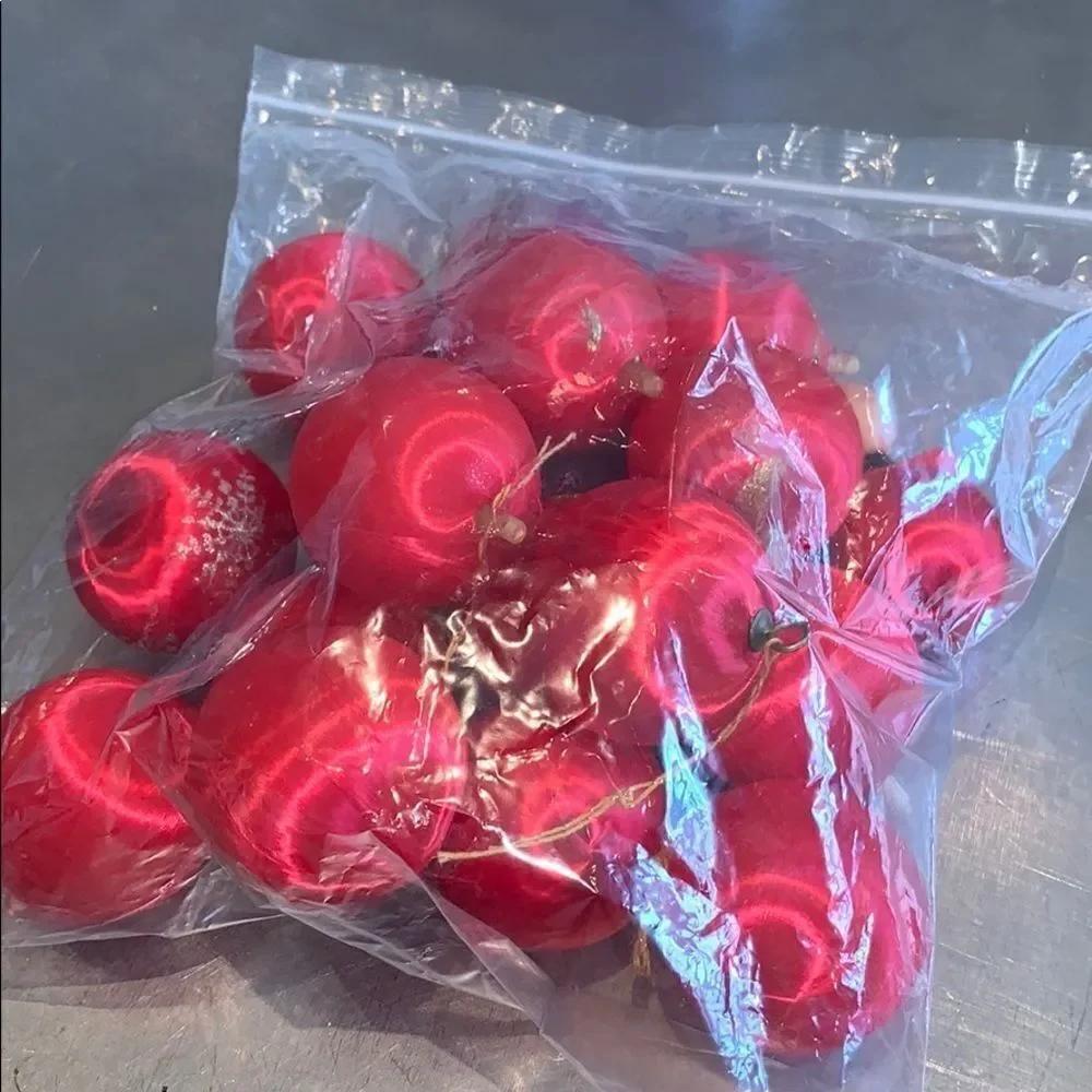 Vintage 17 red