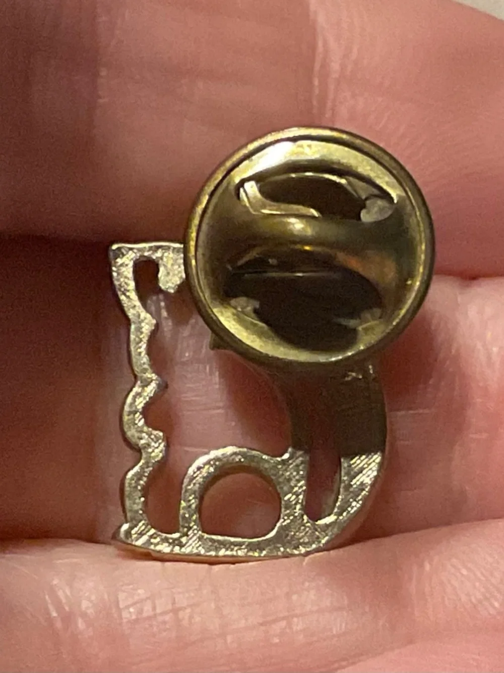 Avon vintage lapel