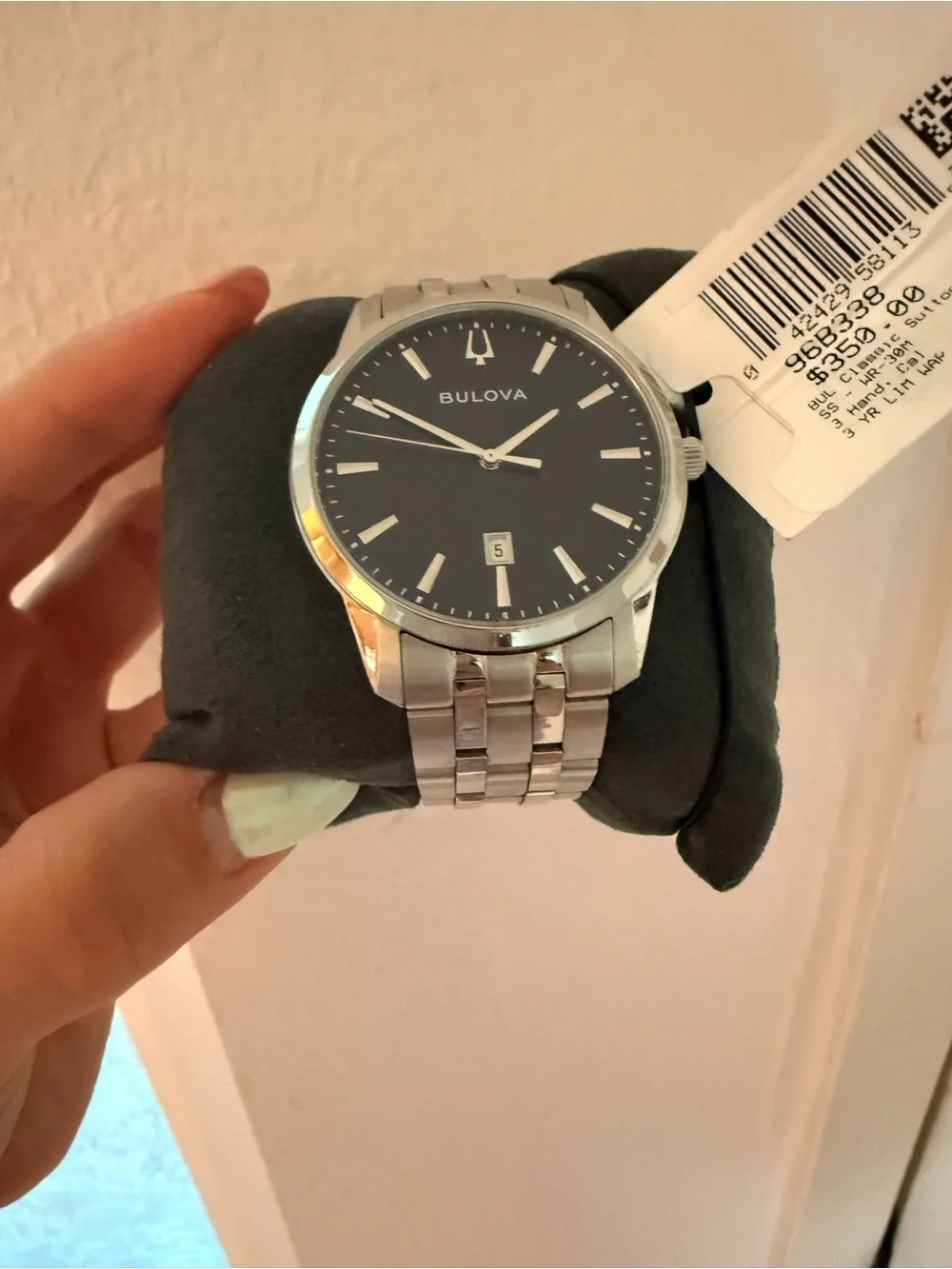 Bulova image shows