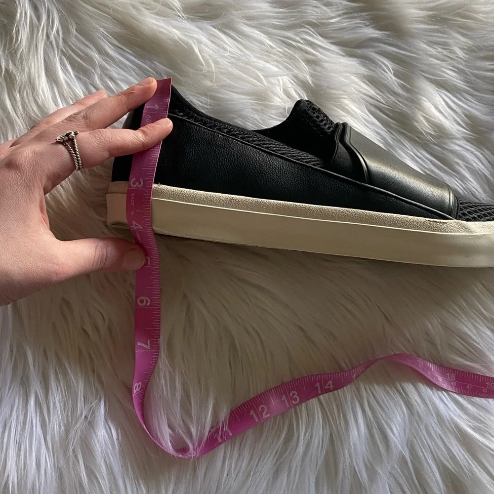 Zara worn love