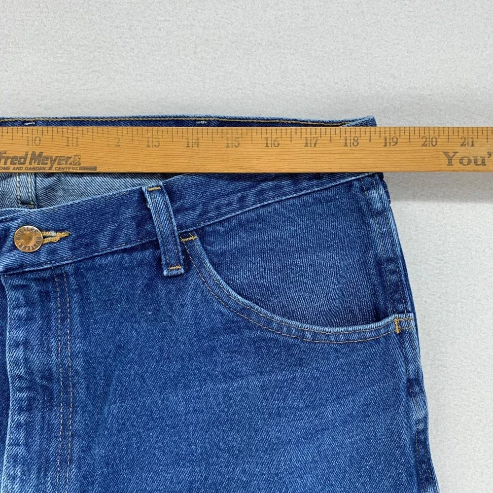 Rustler measurements waist