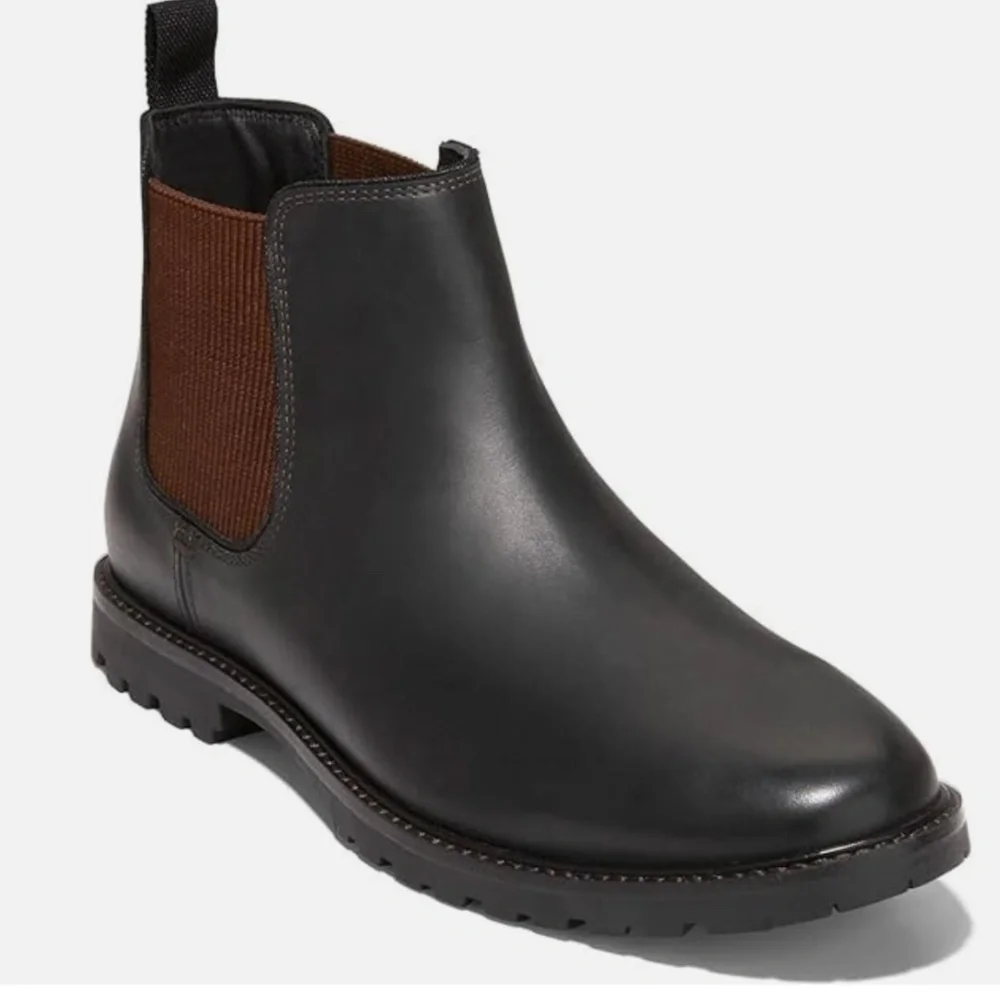 Cole Haan Men Chelsea Boots NIB size 10.5