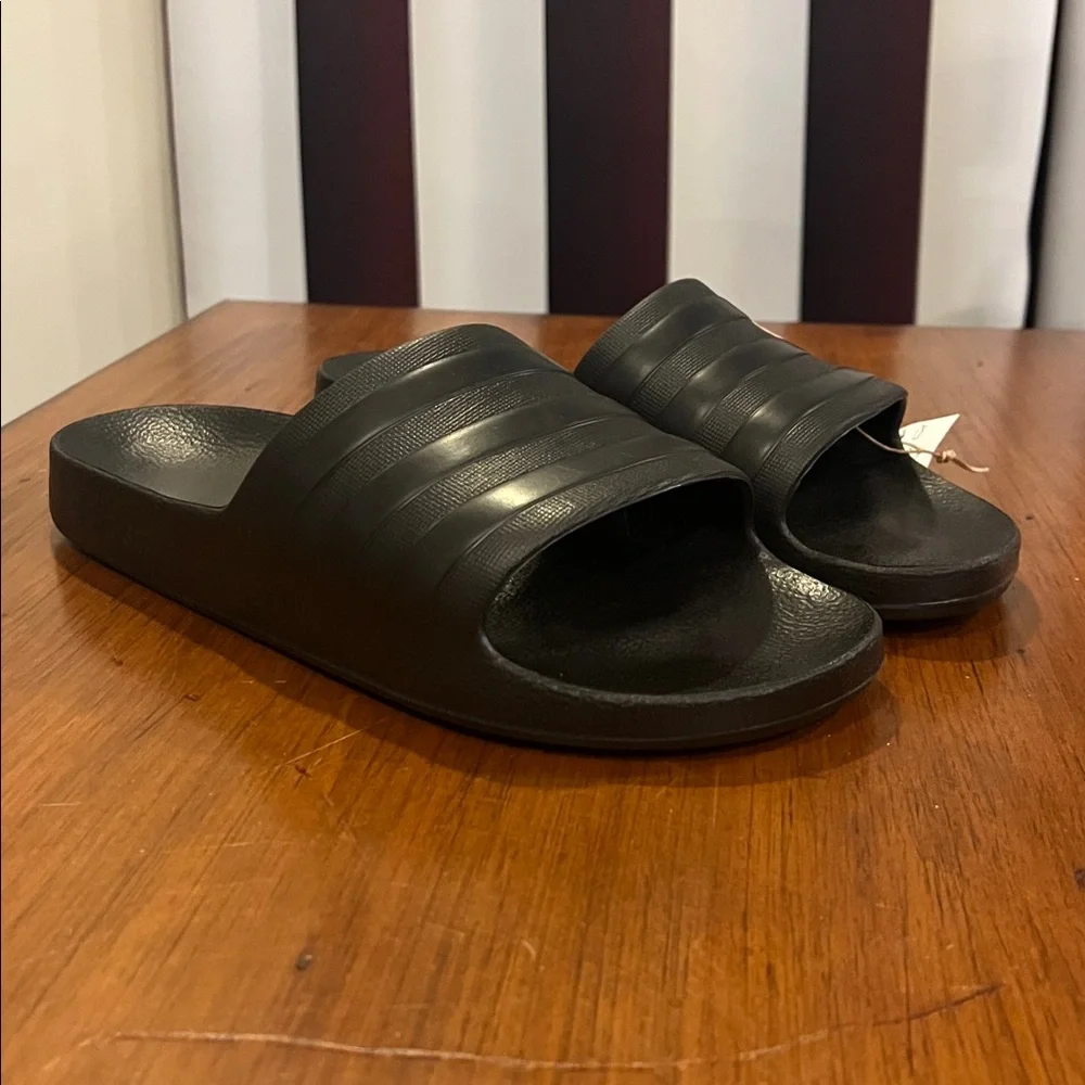 adidas item new box