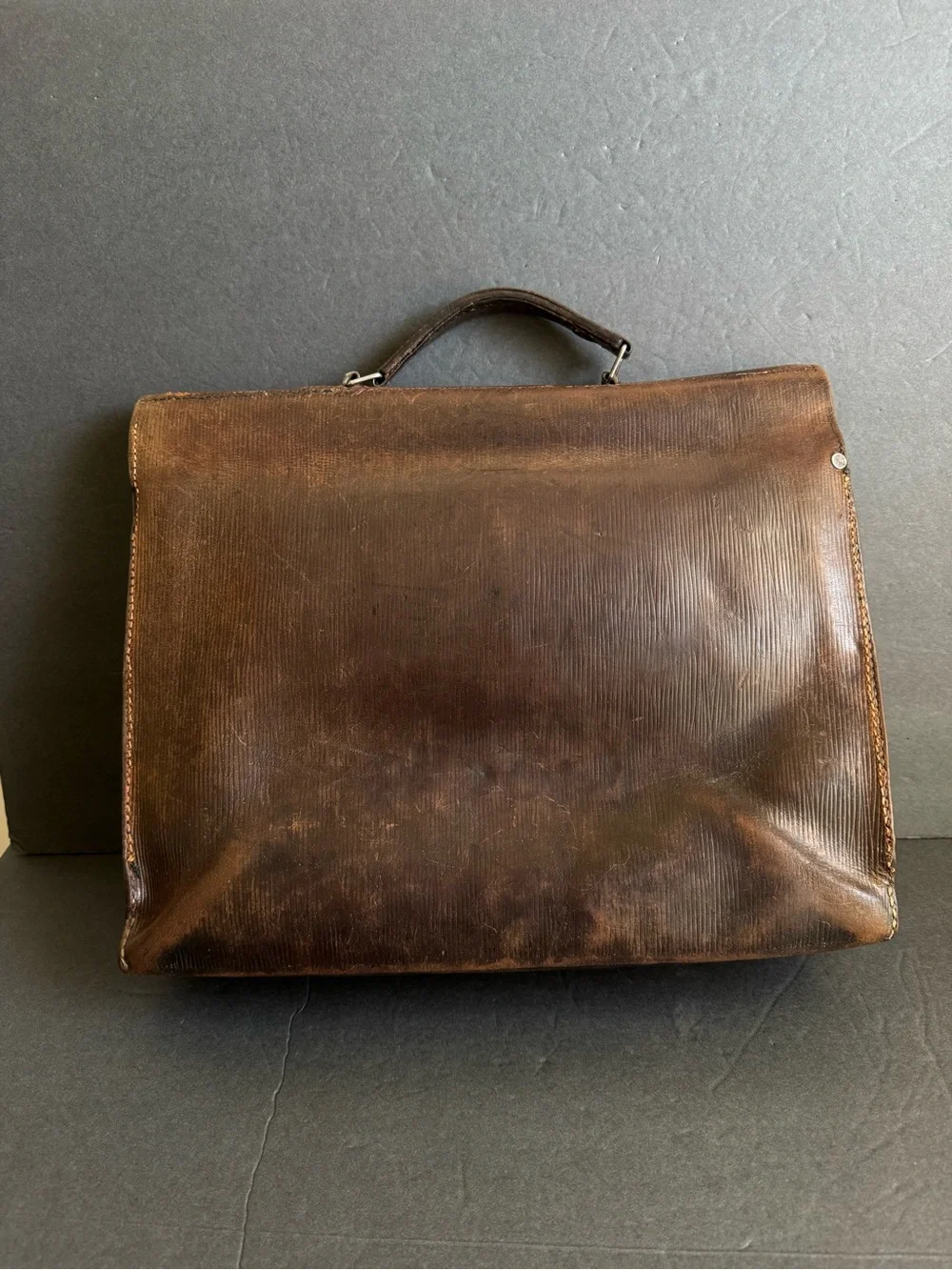 Vintage 1940s briefcase