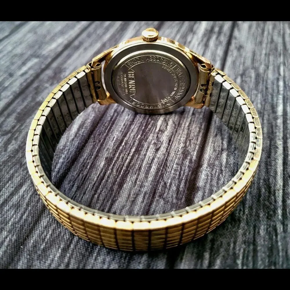 Rare Cond Vintage Benrus 20 Micron‎ Gold Manual Mens Watch
