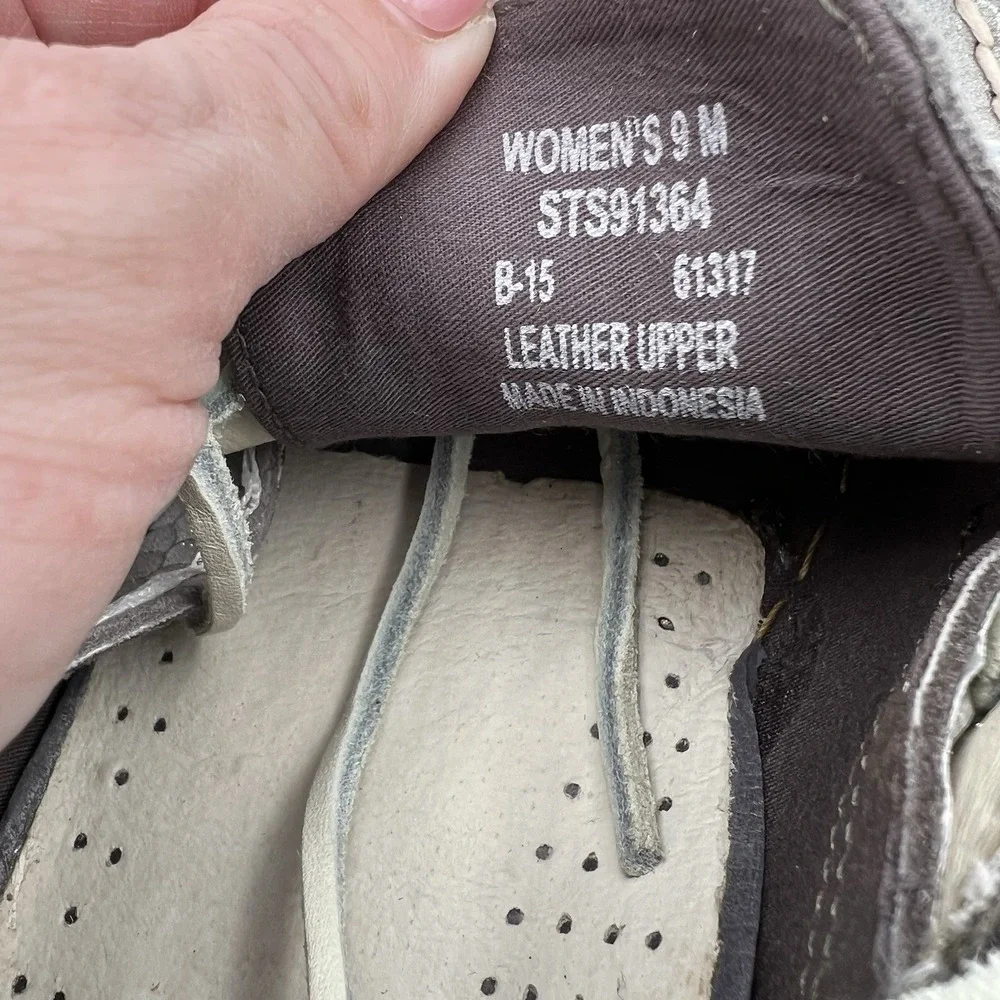 Sperry worn once