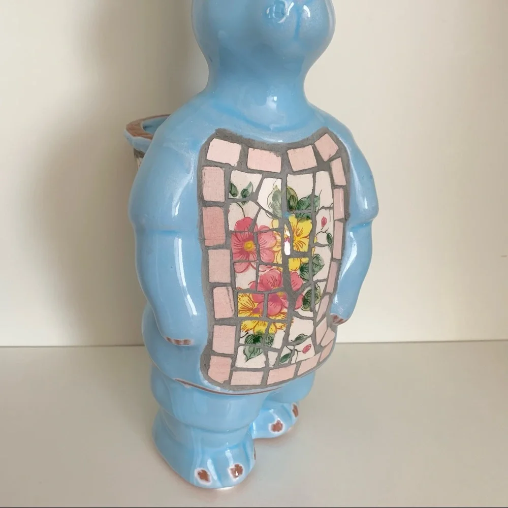 Vintage ceramic bunny