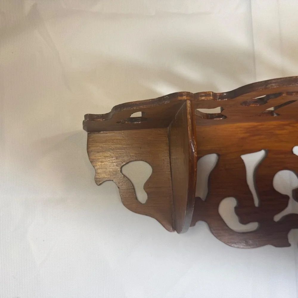 Vintage Victorian‎ Wood Wall Corner Shelf Large Carved Fretwork Scrolling Design