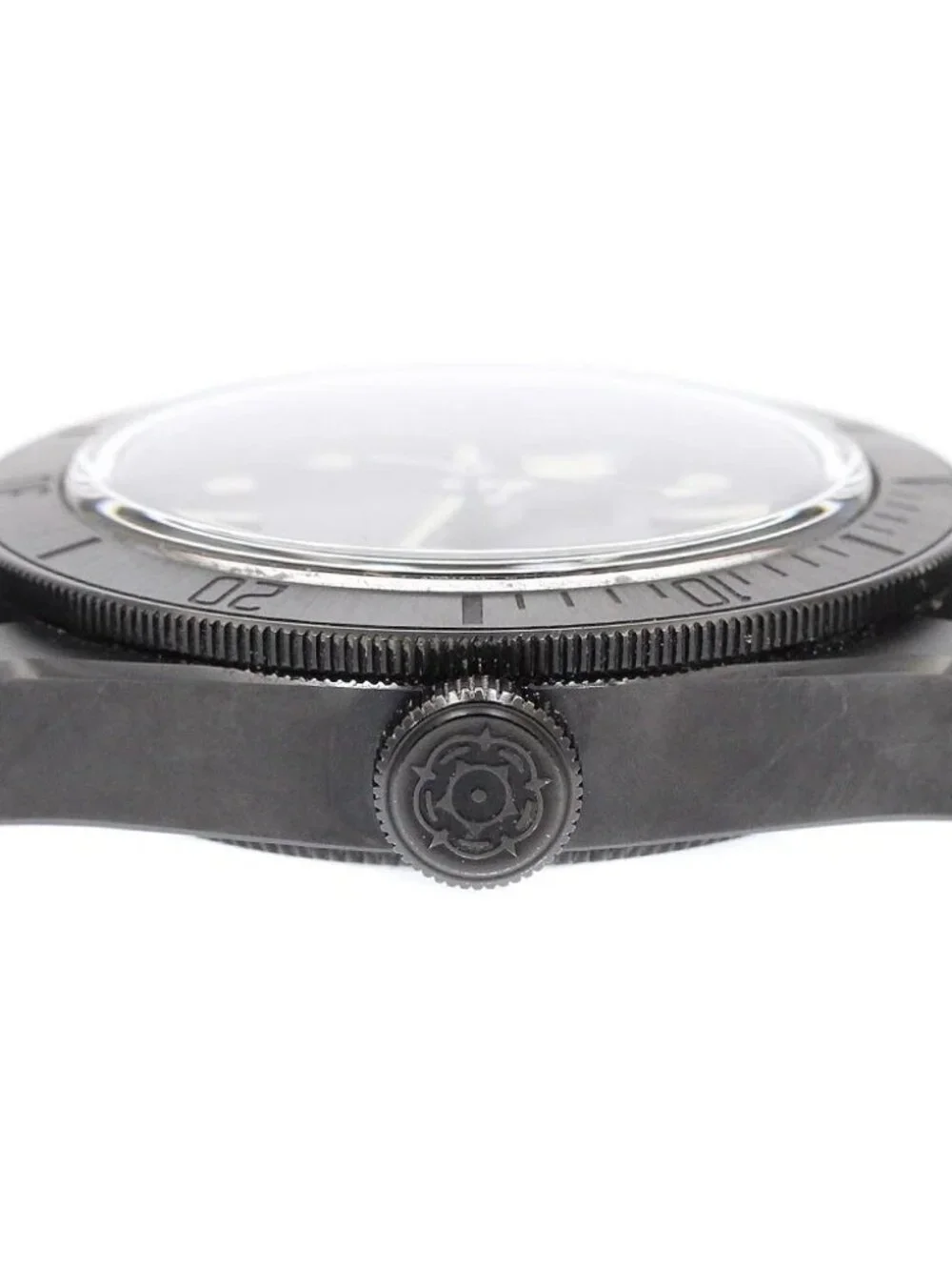 Tudor brand	tudor model	black