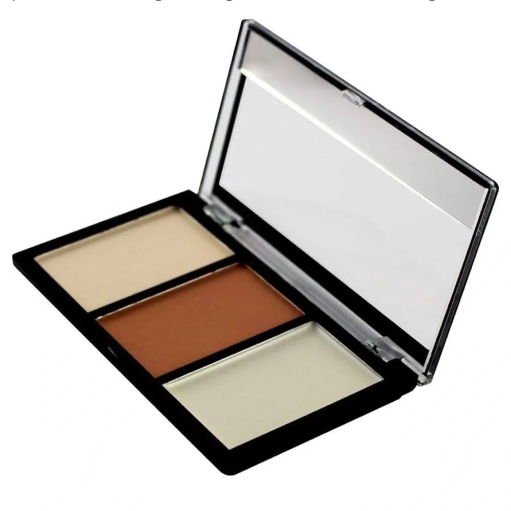 Makeup Revolution define sculpt