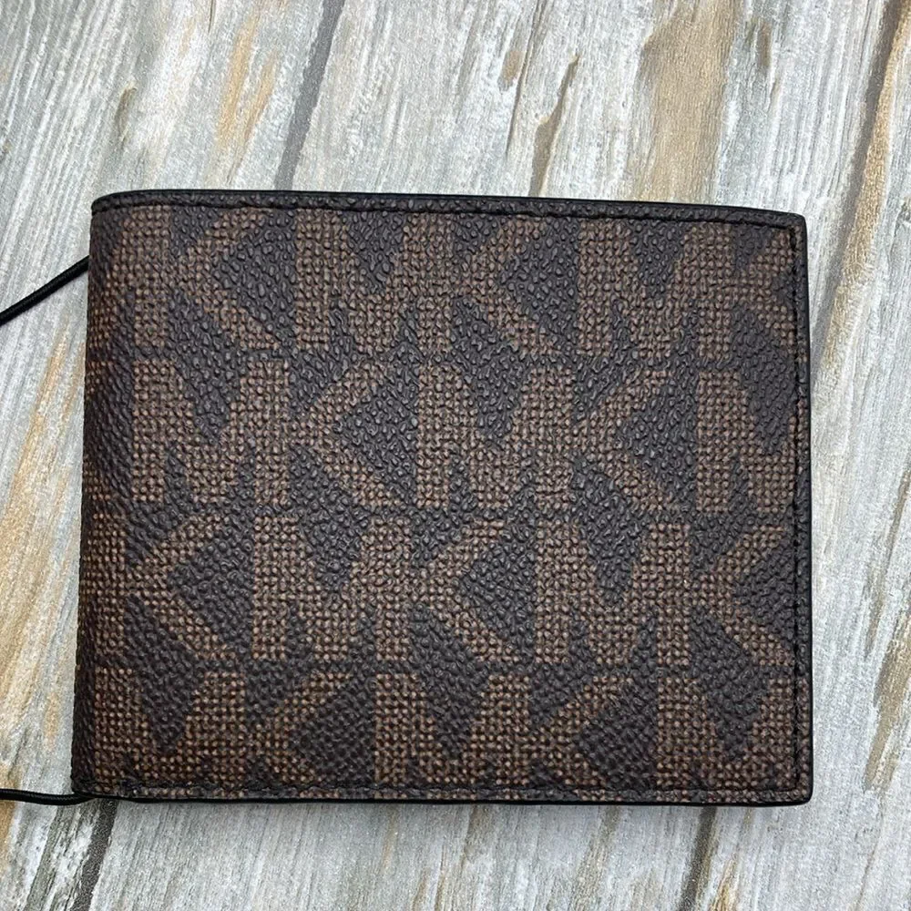 Michael Kors 100% authentic