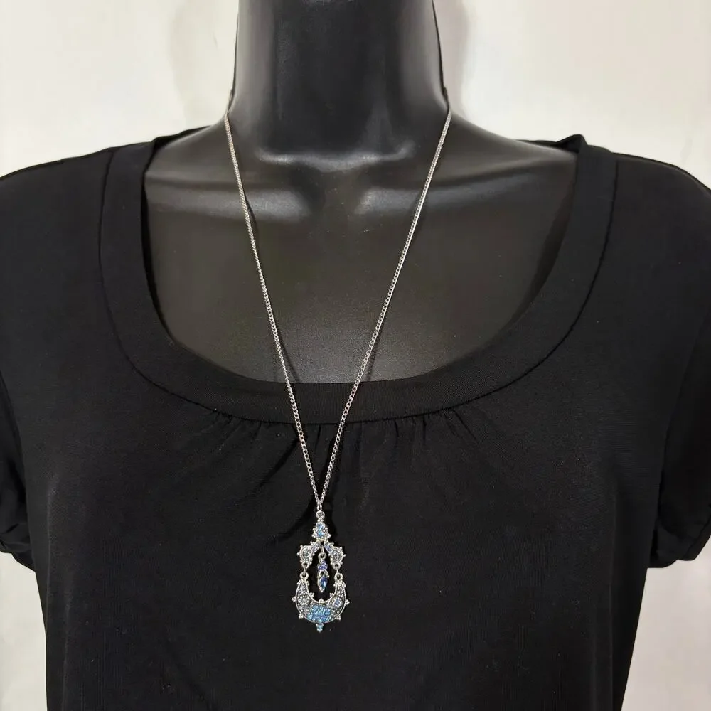 Blue Rhinestone Pendant Necklace Silver Tone Drop Victorian Blue Vintage 24