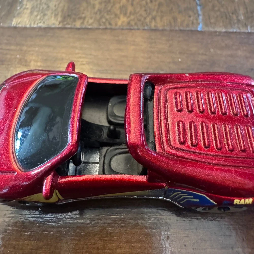 Hot Wheels minor paint