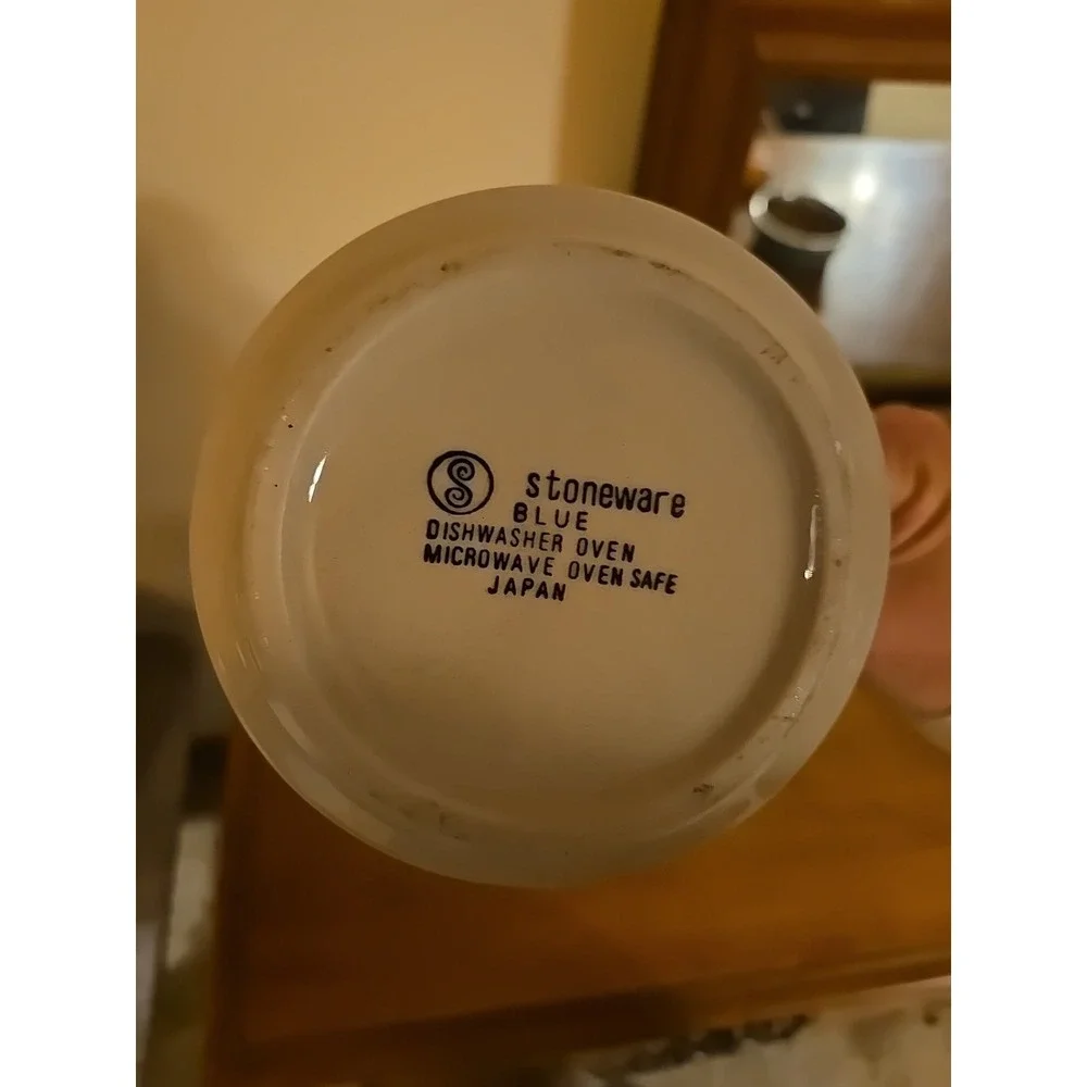 Stoneware Blue coffee or