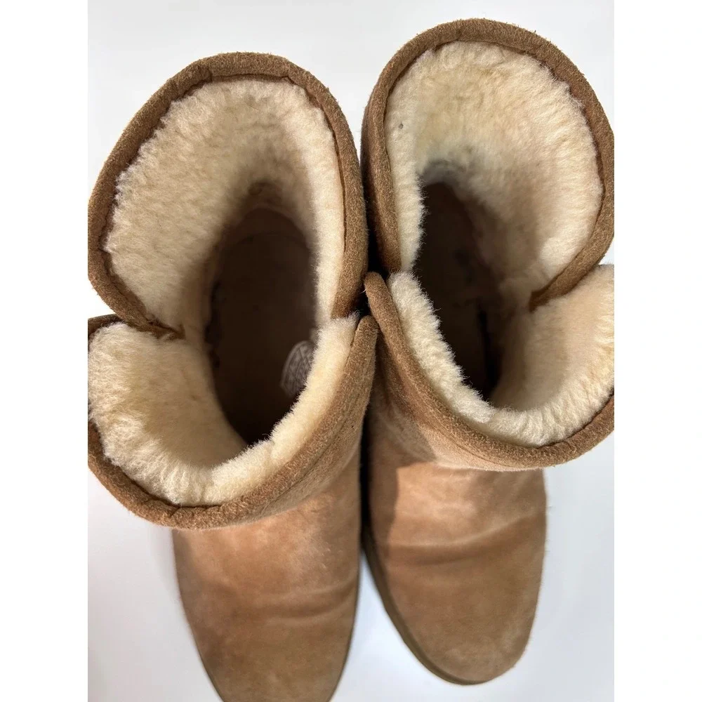 UGG classic suede