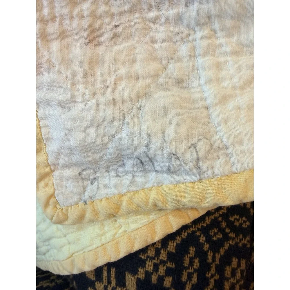 Handmade gorgeous quilt