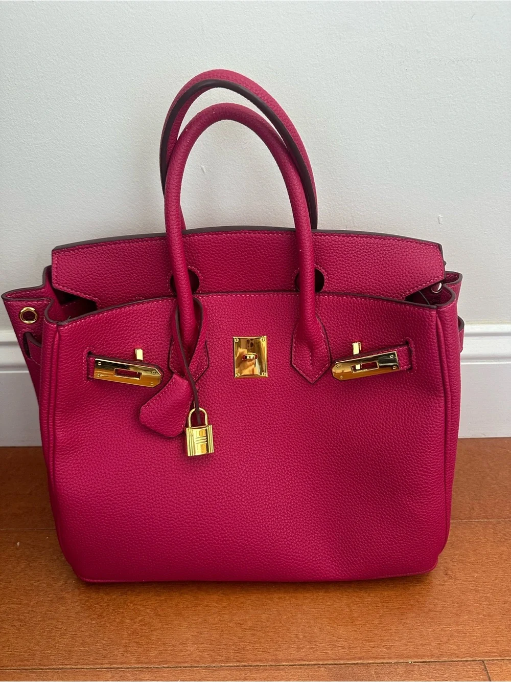 N/A elegant fuchsia