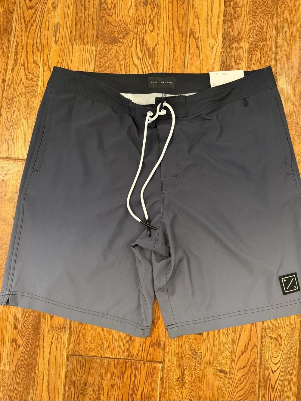 American Eagle Outfitters classic board