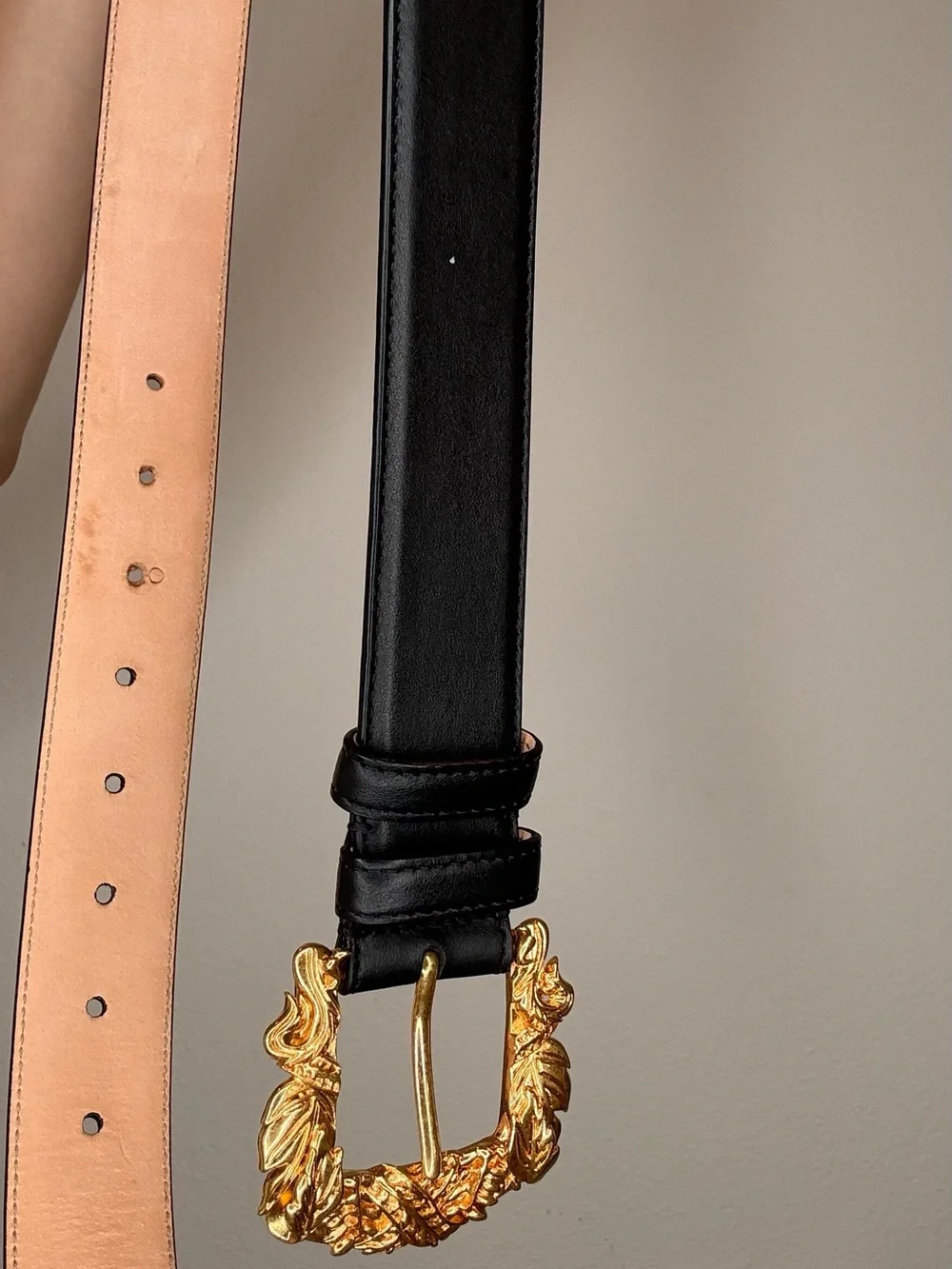 Versace black belt tone