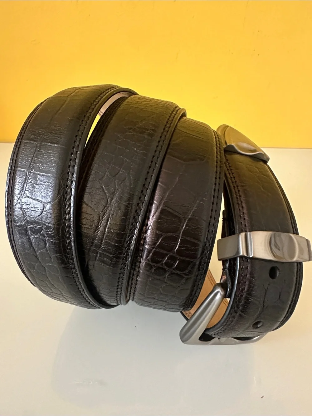 The Unbranded Brand classic black