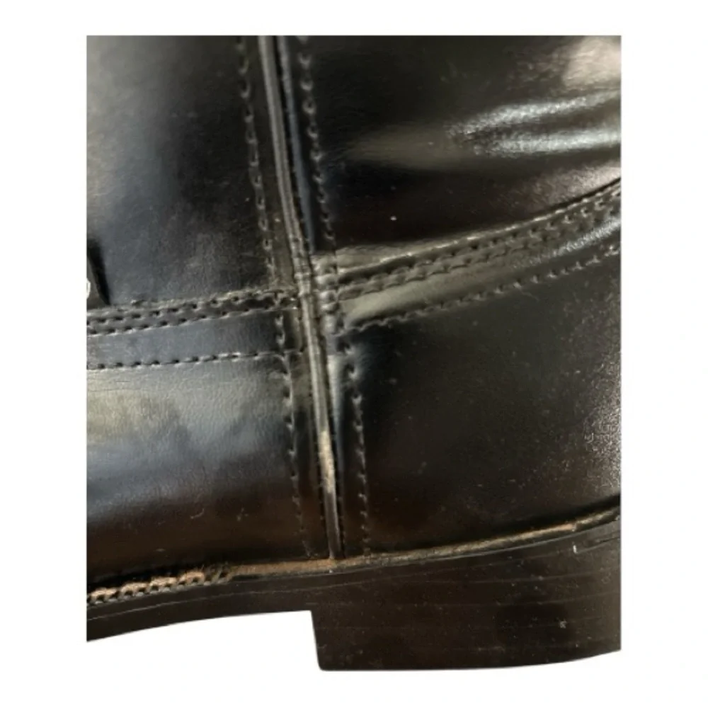Justin Boots elegant black