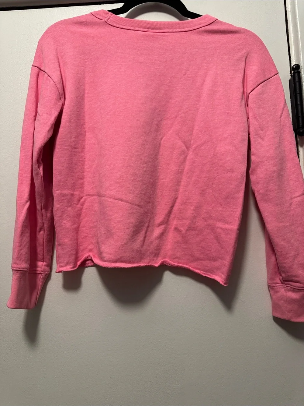 GAP bright pink