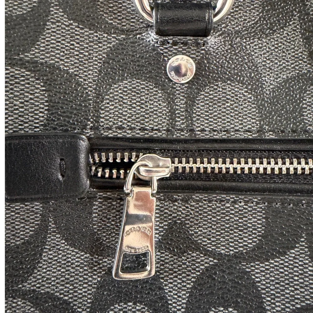 Coach satchel signature