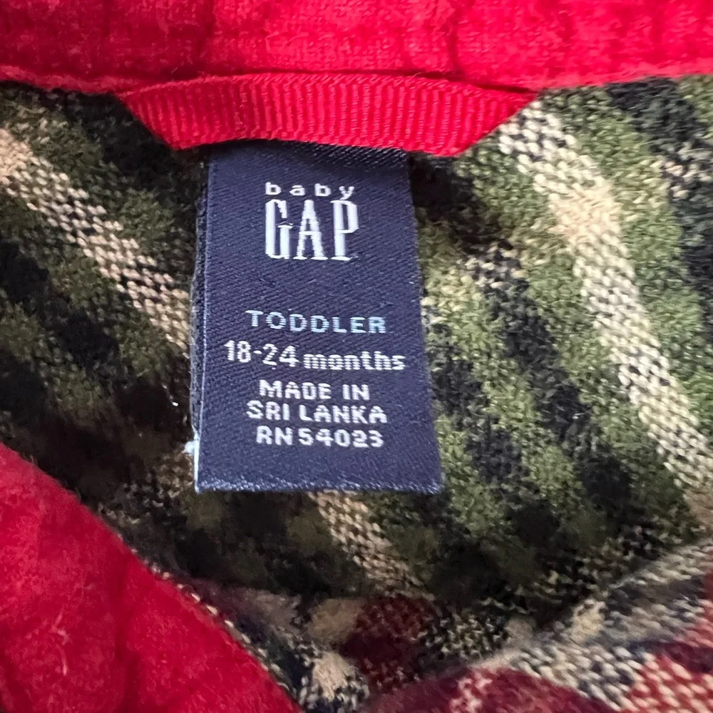 GAP boys button