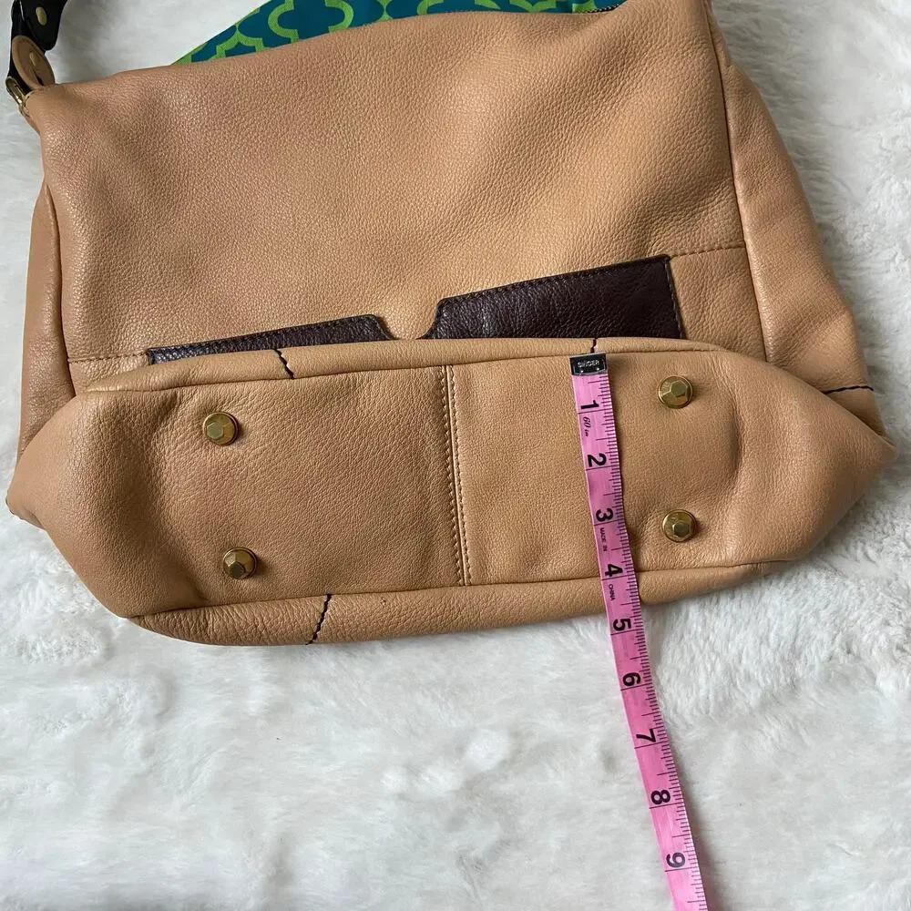 orYANY large tan