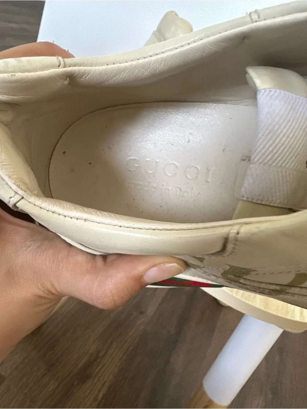 Gucci cream leather