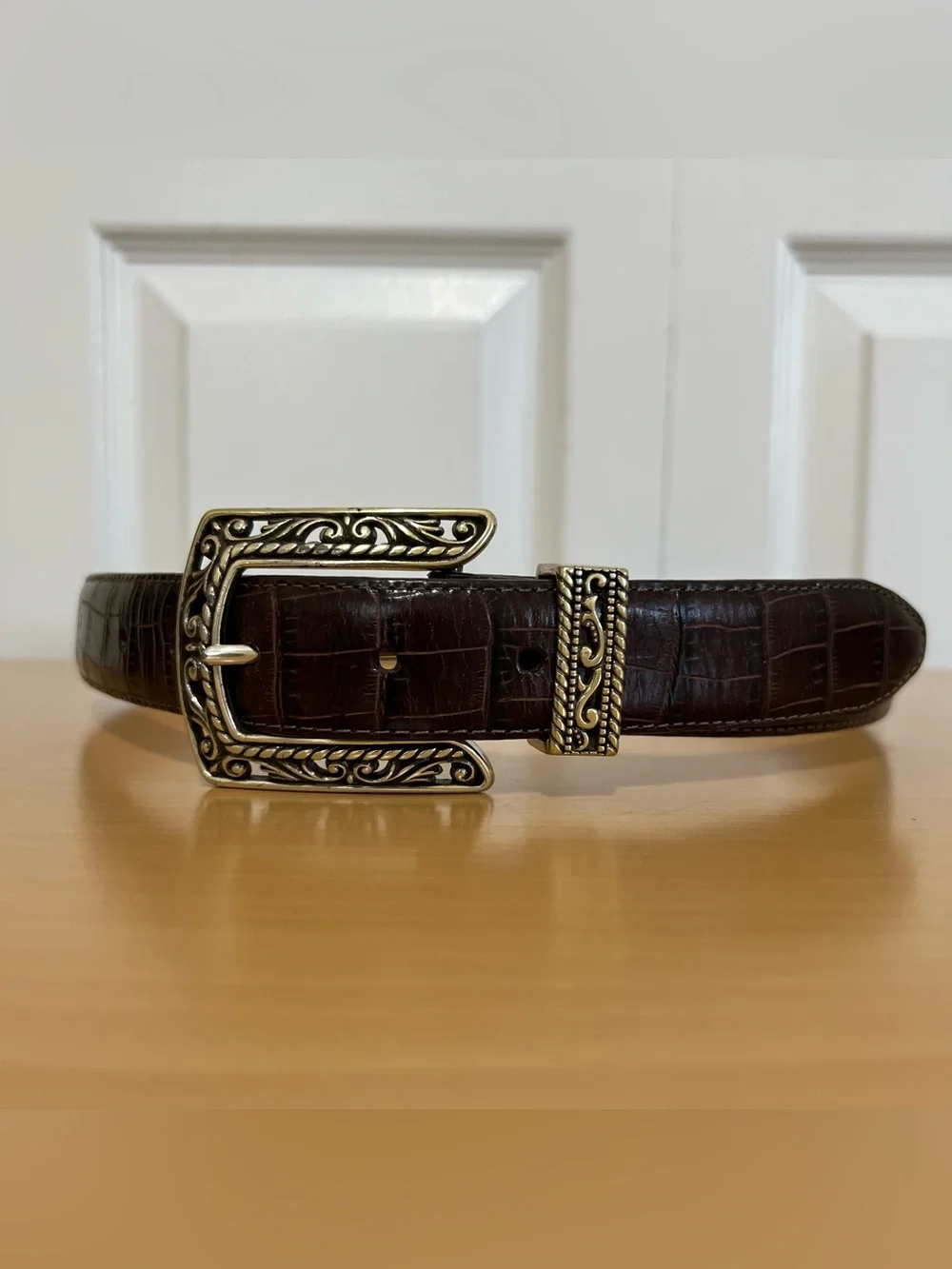 Brighton Classic Brown Croc-Embossed Leather Belt Ornate Silver Buckle 34/Large