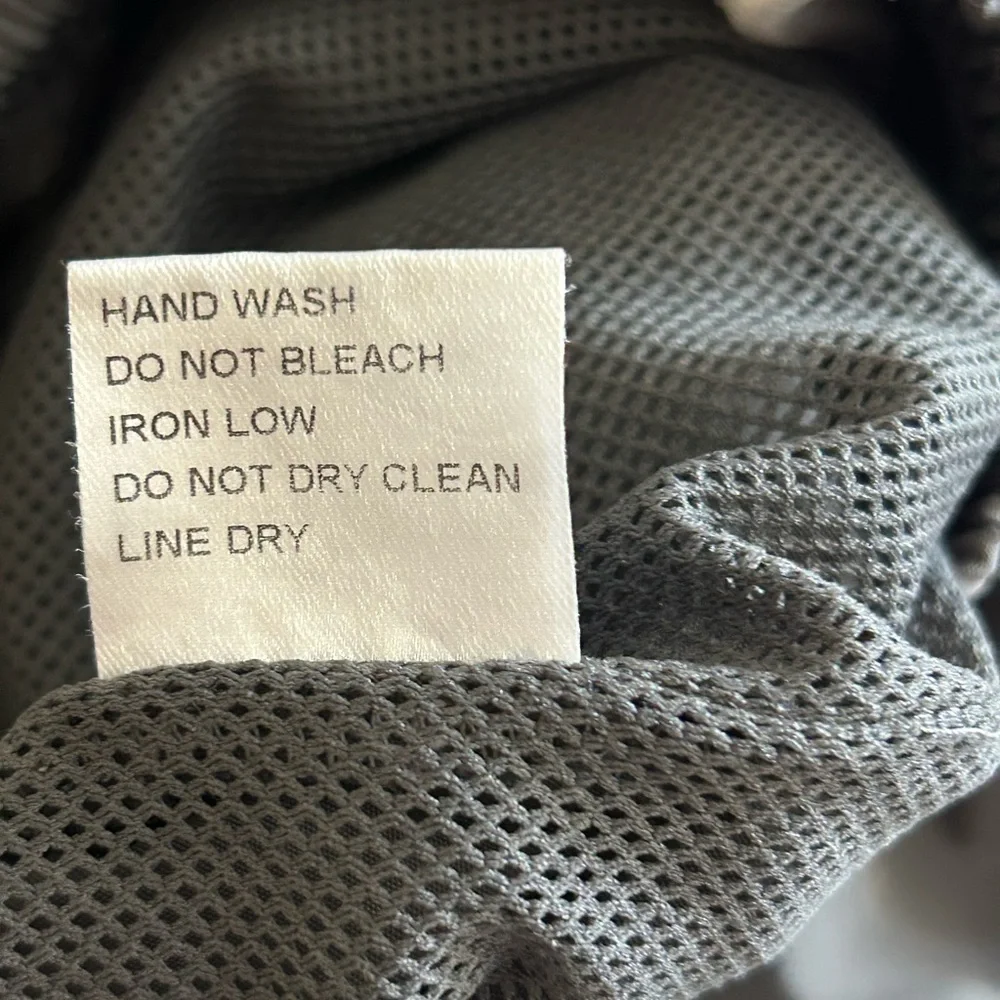N/A classic gray