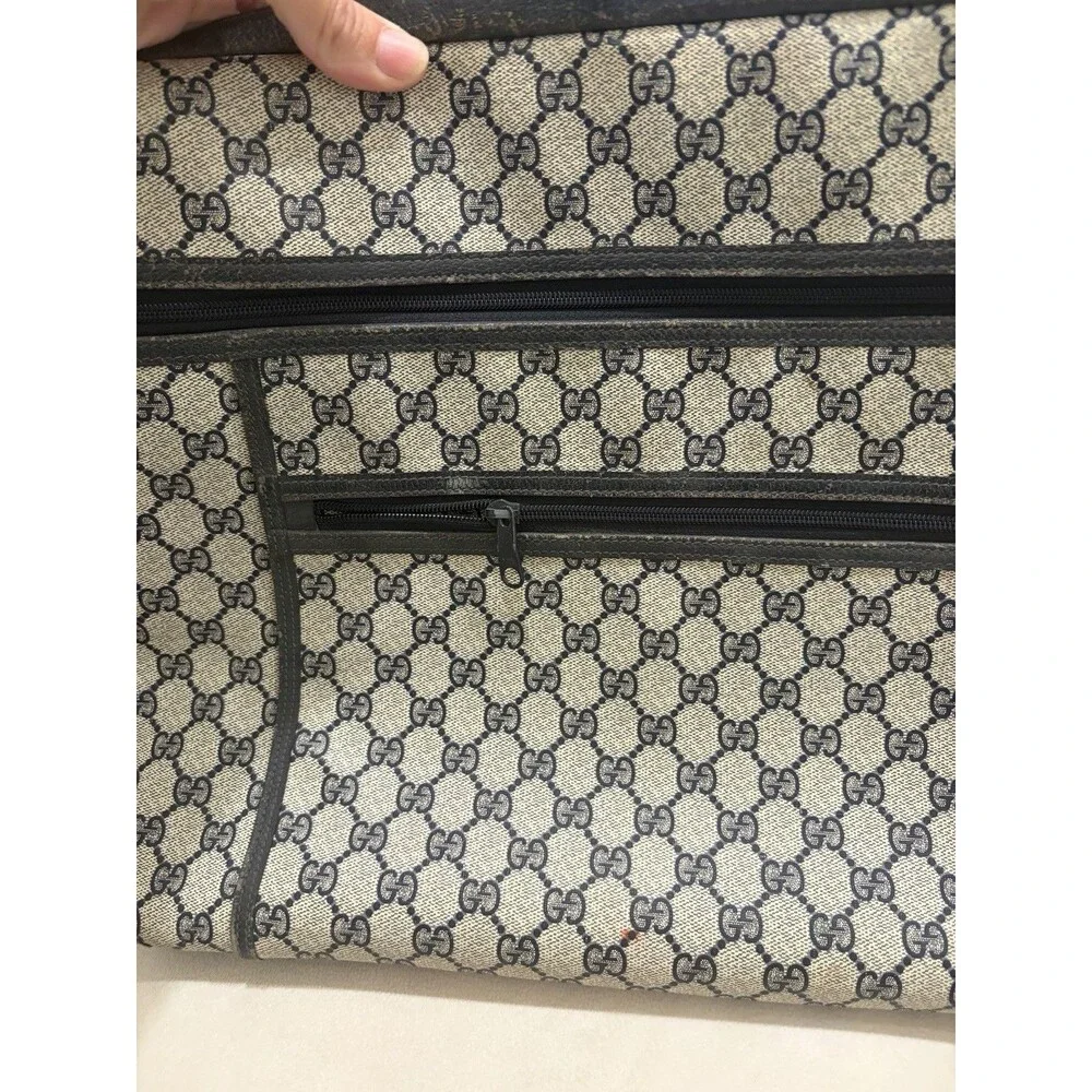 Gucci this large