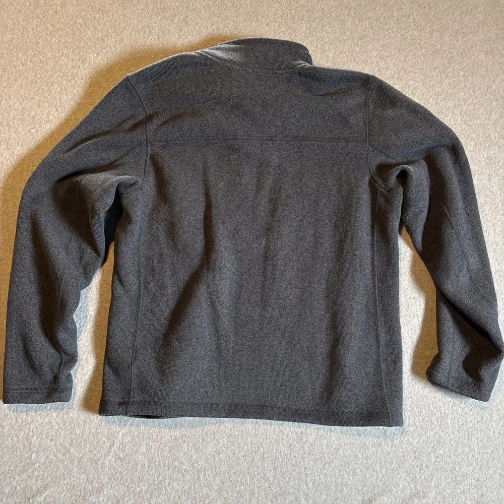 The North Face mens quarter