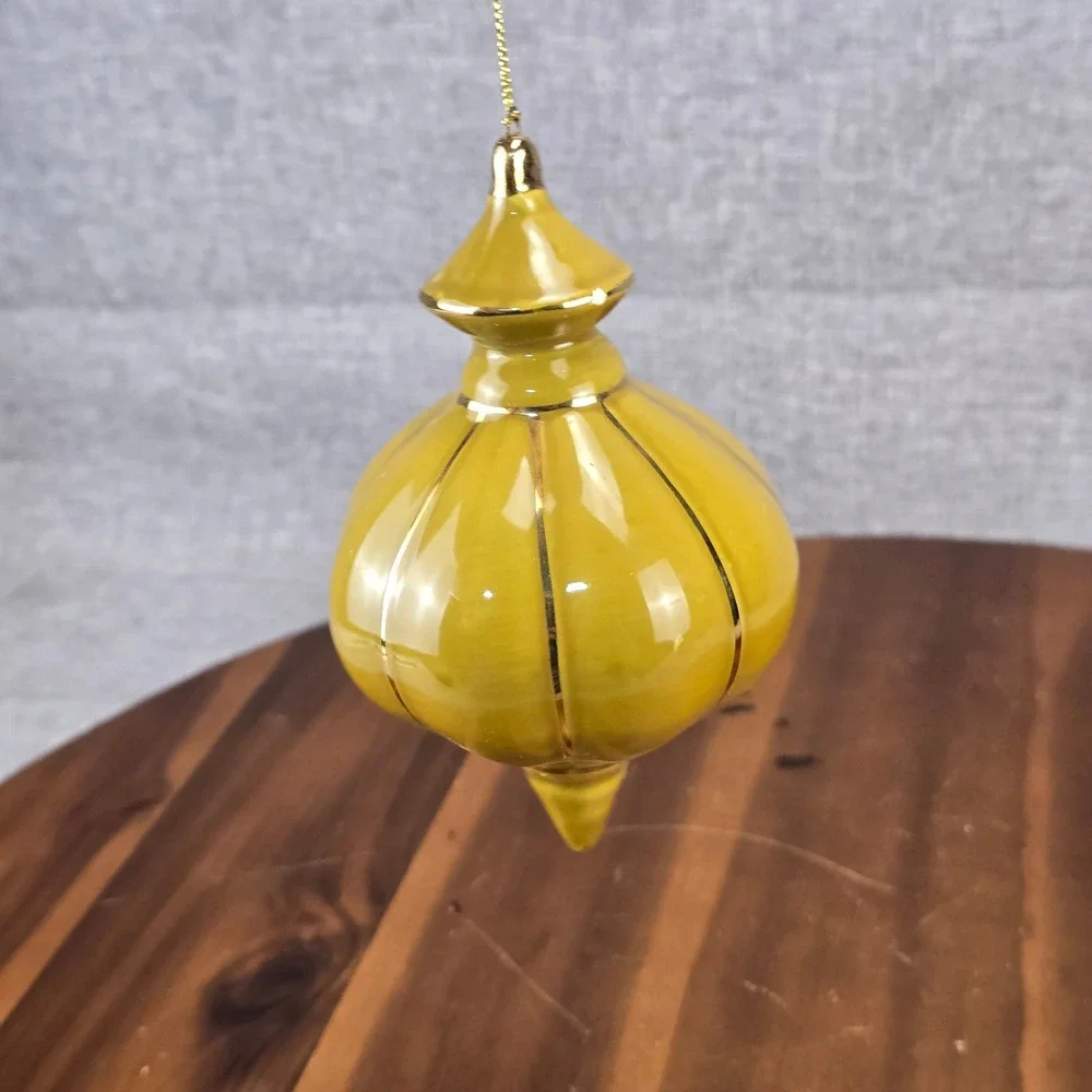 N/A mustard yellow