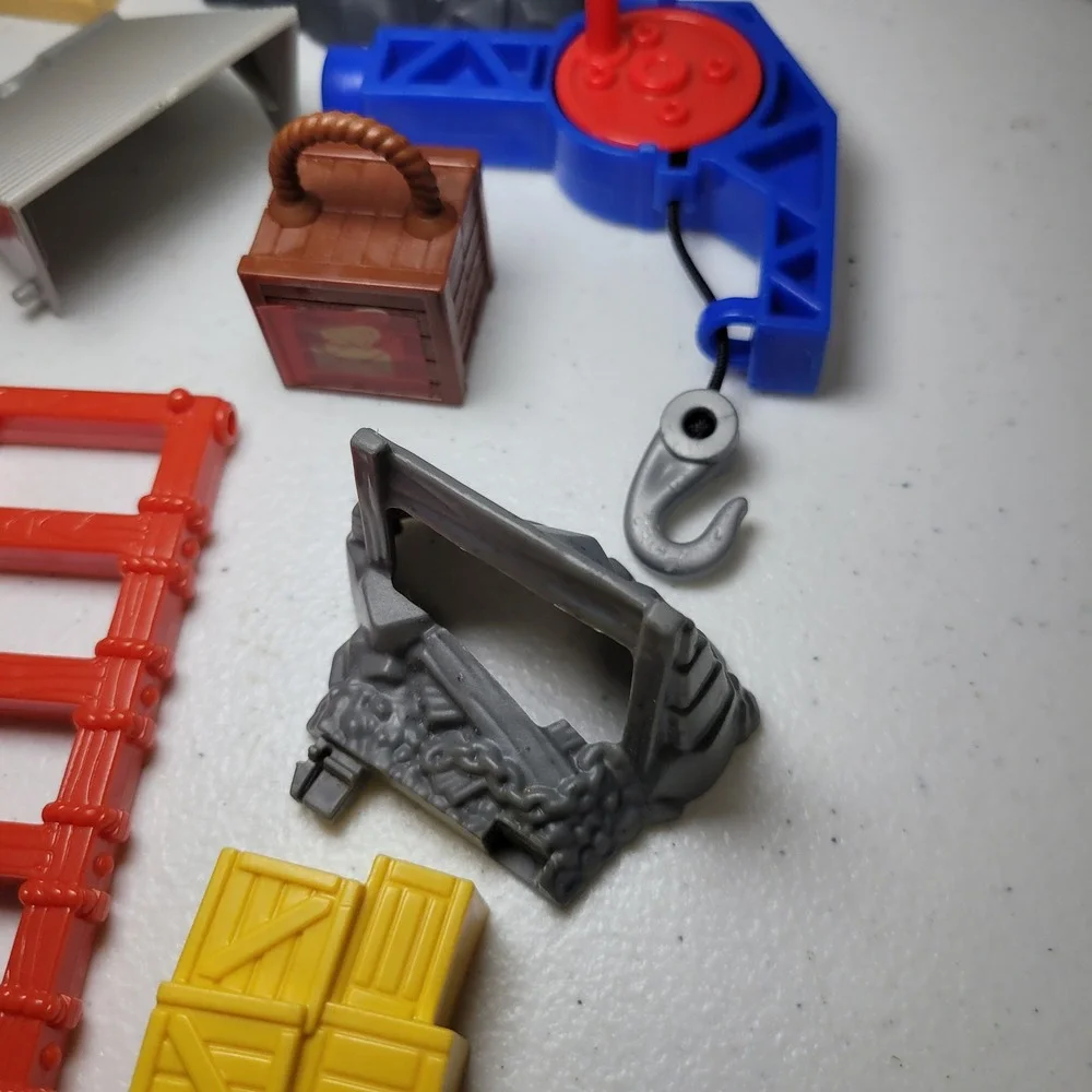 Unbranded mixed lot