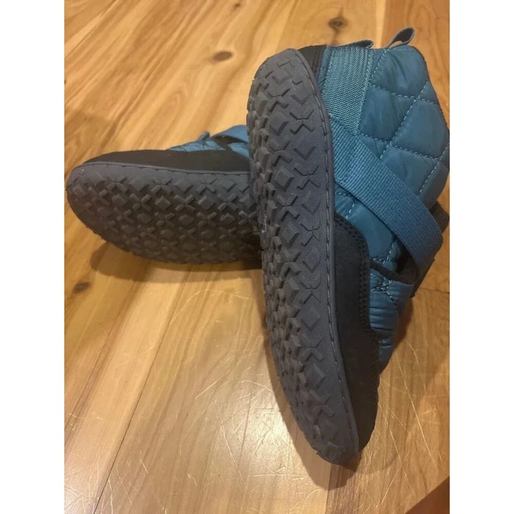 Chaco ramble puff