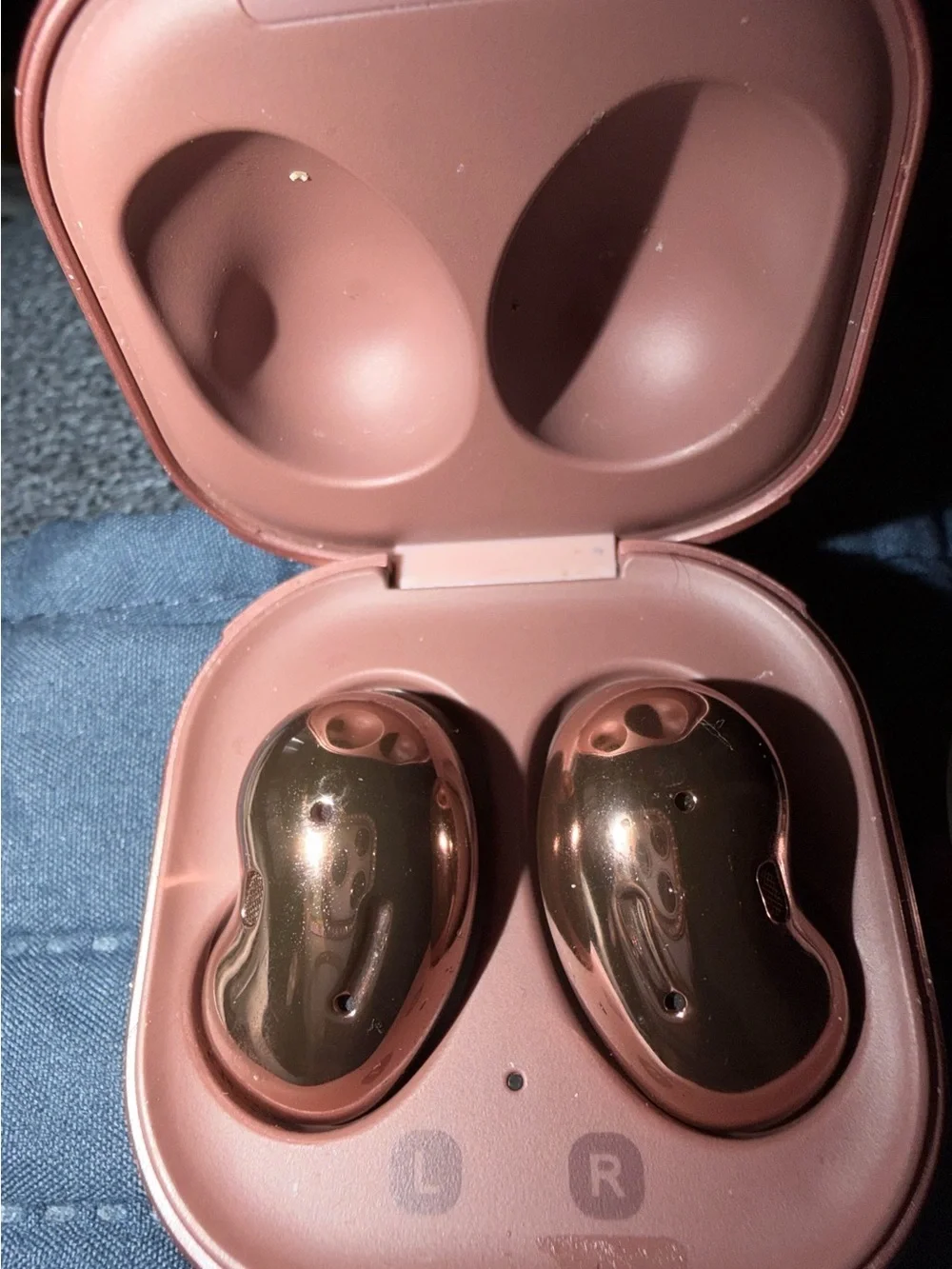 Samsung authentic earbuds